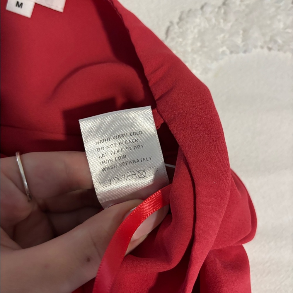 superdown Red Ruffle Hem Crop Top - Picture 9 of 10